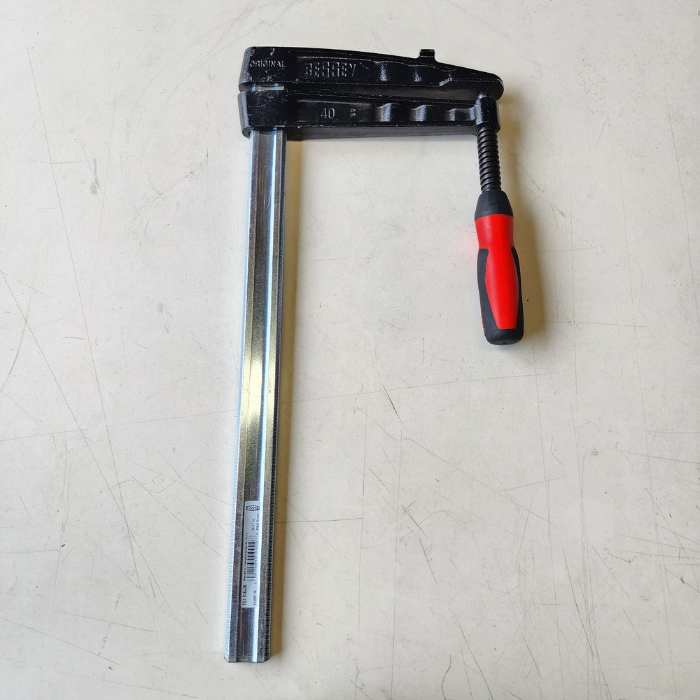 TG Series 16 in. Bar Clamp with Composite Plastic Handle and 7 in. Throat Depth (TG7.016+2K) TG Series 16 in. Bar Clamp with Composite Plastic Handle and 7 in. Throat Depth (TG7.016+2K)